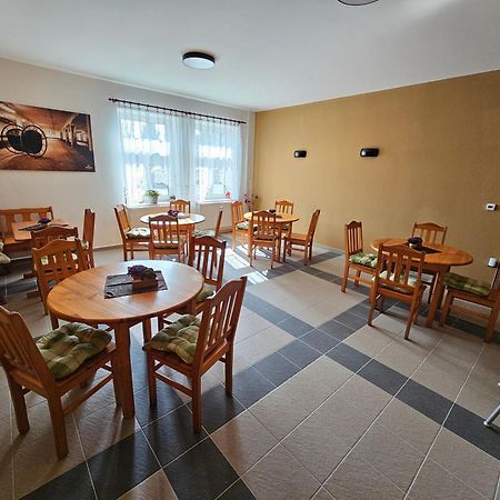 Ubytovani Jerabek Lasenice Экстерьер фото